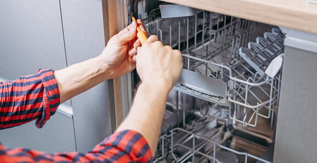 repairing an appliance in Lincoln, NE